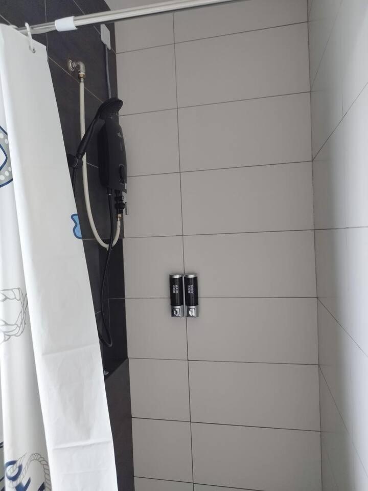 Happy Family Horizon Suite - Near Xiamen-Klia Netflix Kampong Melot Exterior foto