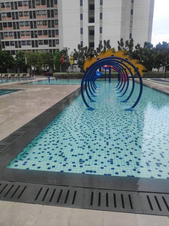 Happy Family Horizon Suite - Near Xiamen-Klia Netflix Kampong Melot Exterior foto